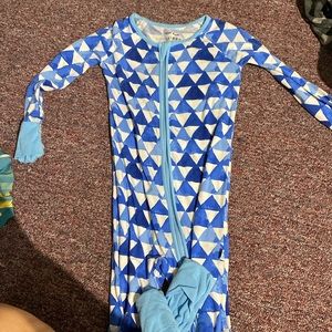 Little sleepies blue zippy